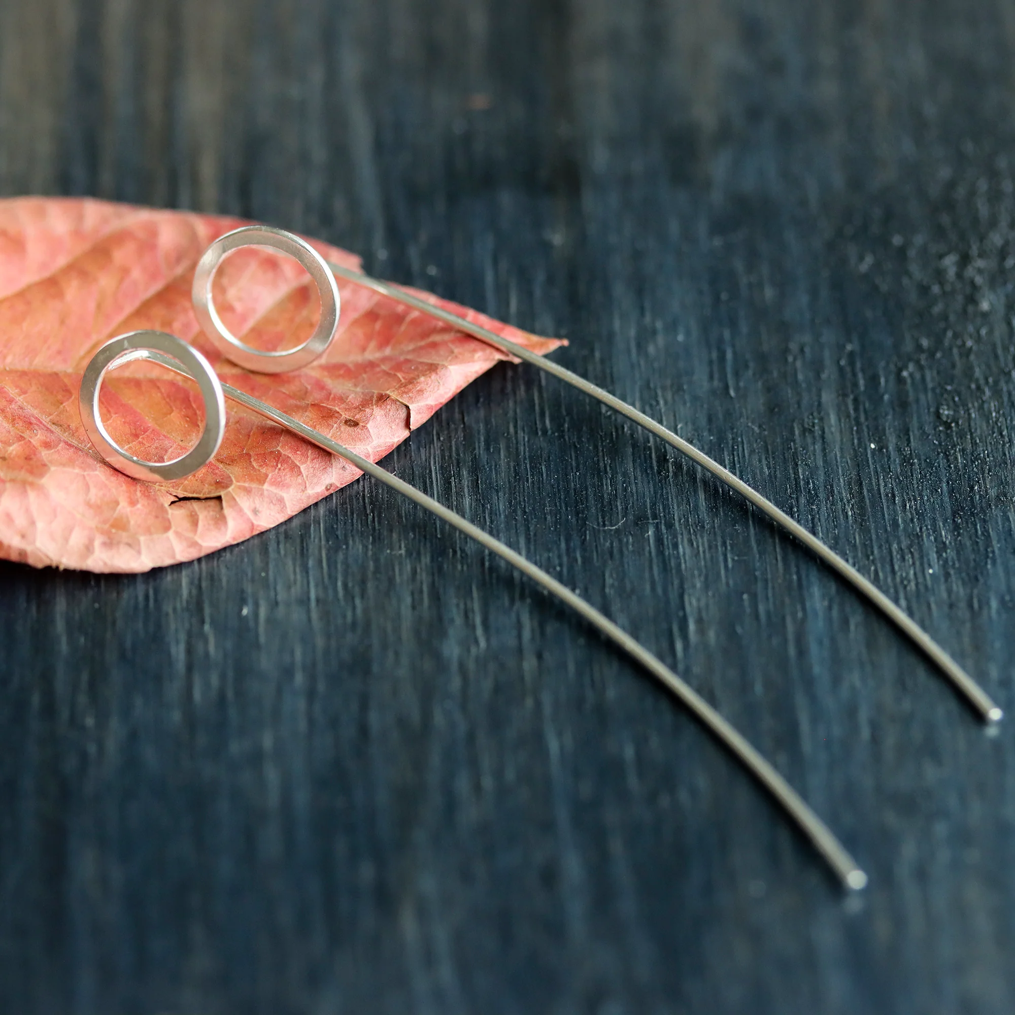 Saturn Threader Earrings - Image 4