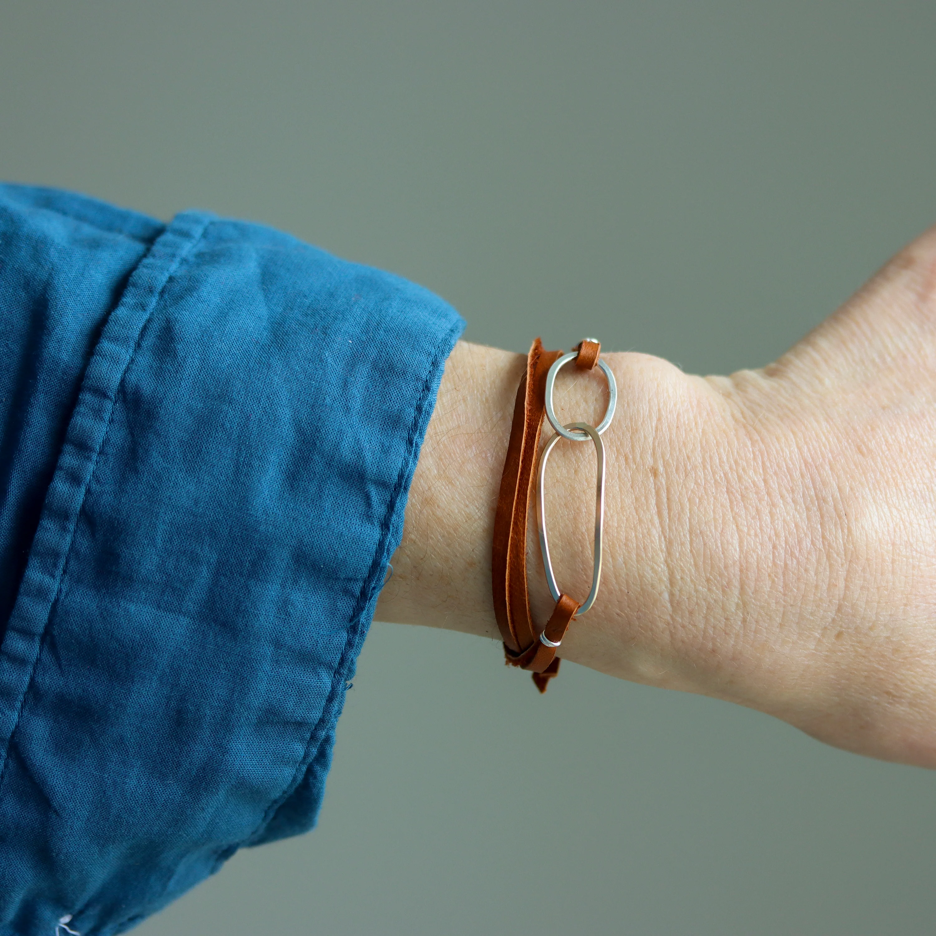 Dolmen Bracelet - Image 4