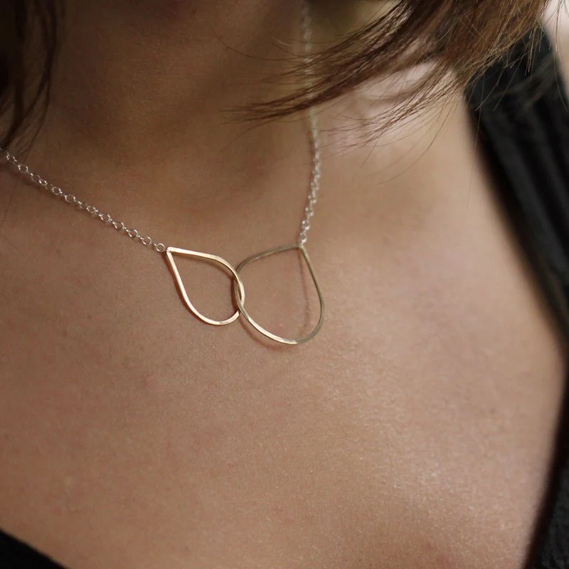 Mima Teardrop Necklace - Image 2
