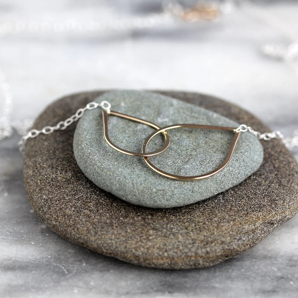 Mima Teardrop Necklace - Image 4