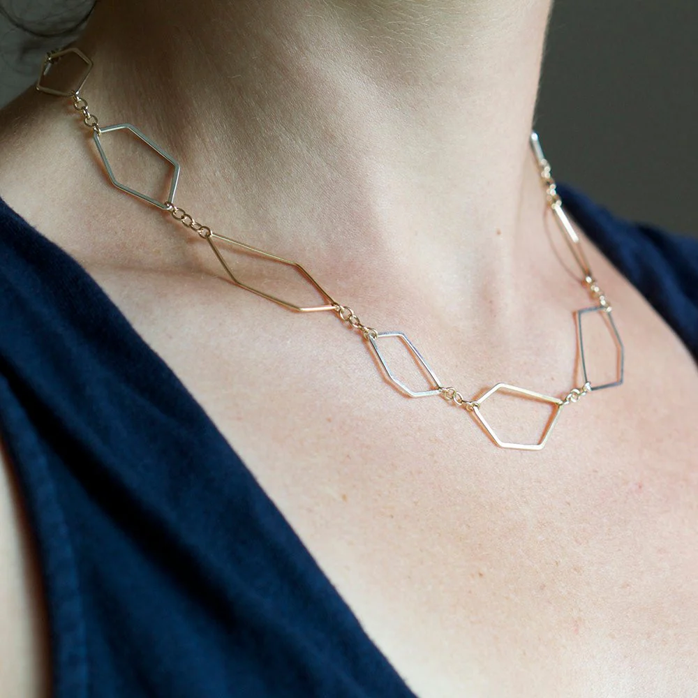 Polla Petra Necklace - Image 4