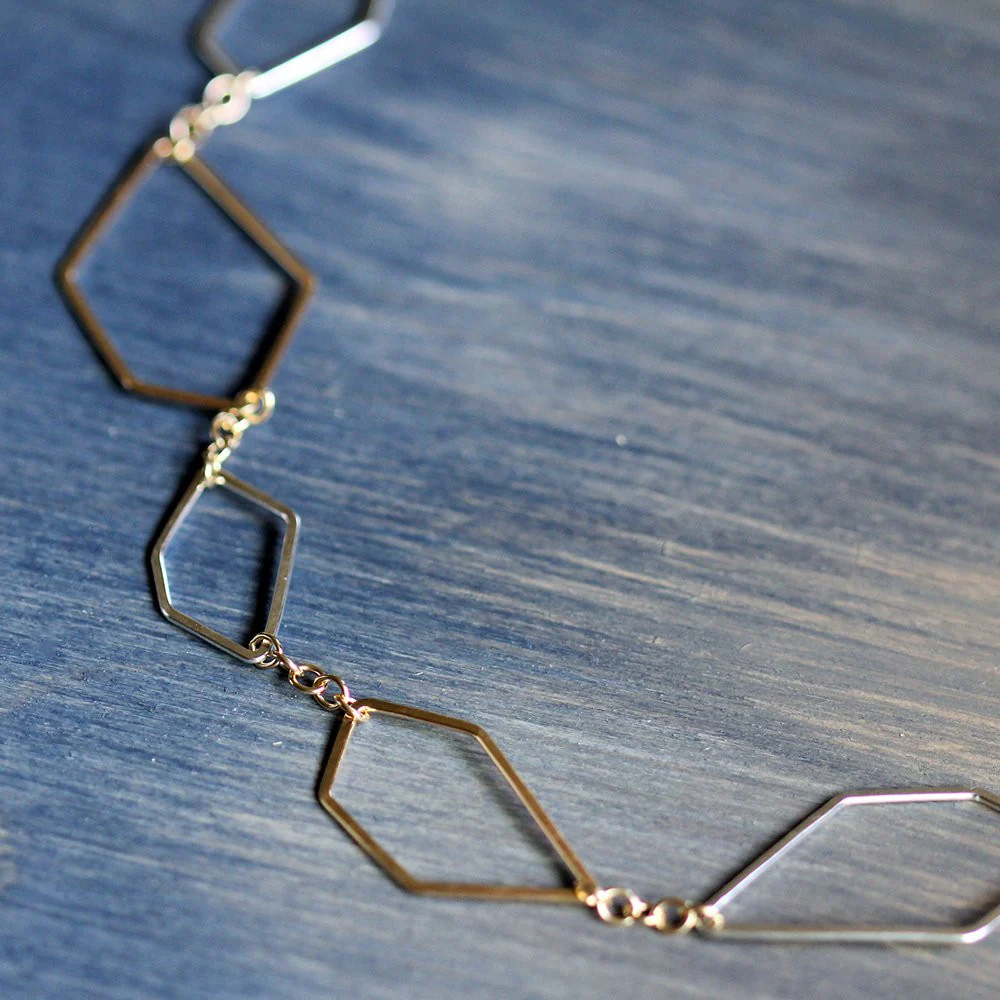 Polla Petra Necklace - Image 5