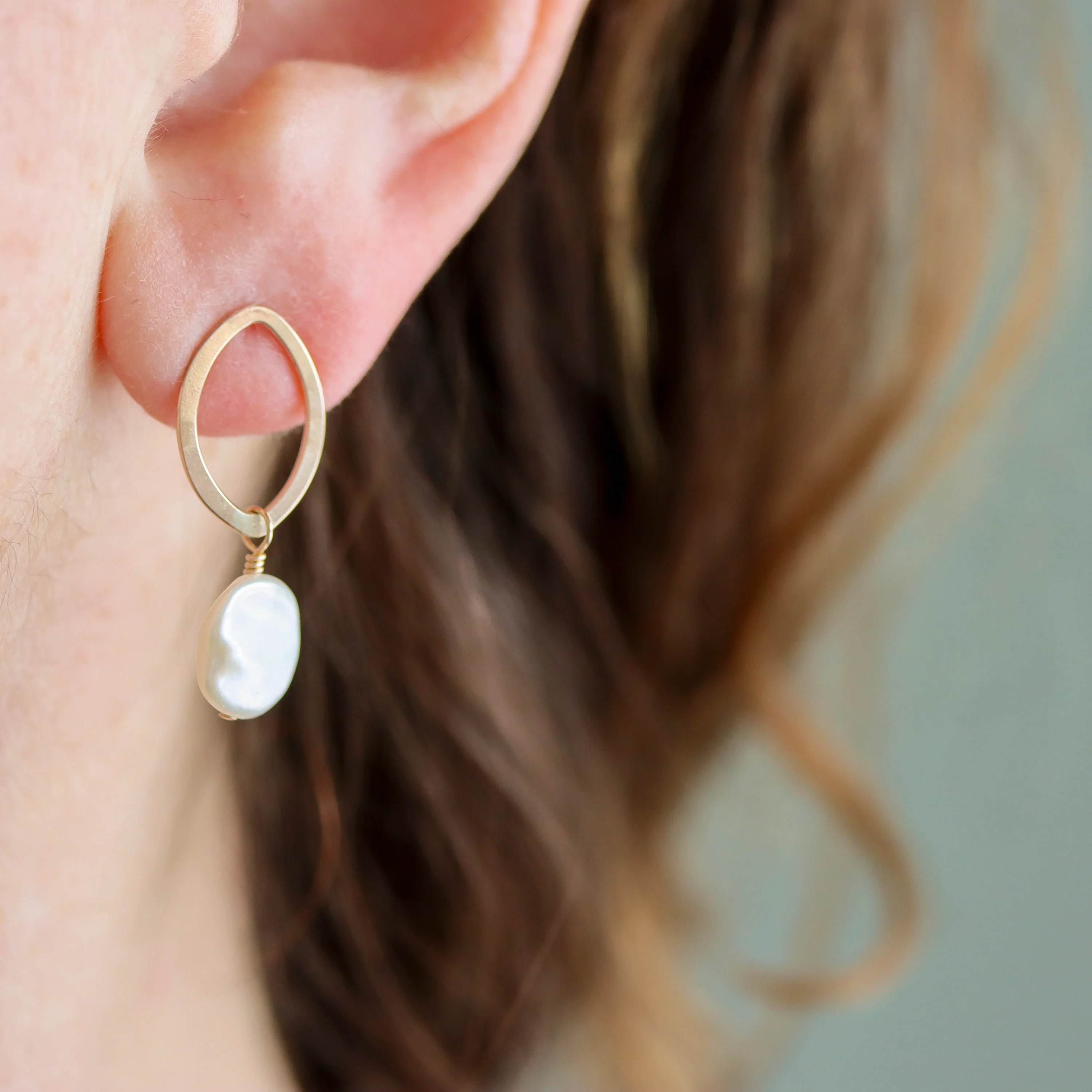 Wisdom Post Earrings With Pearl Drop - Image 2